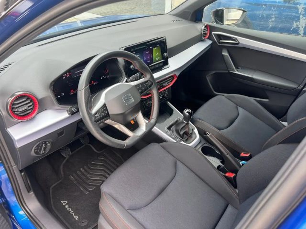 Seat Arona