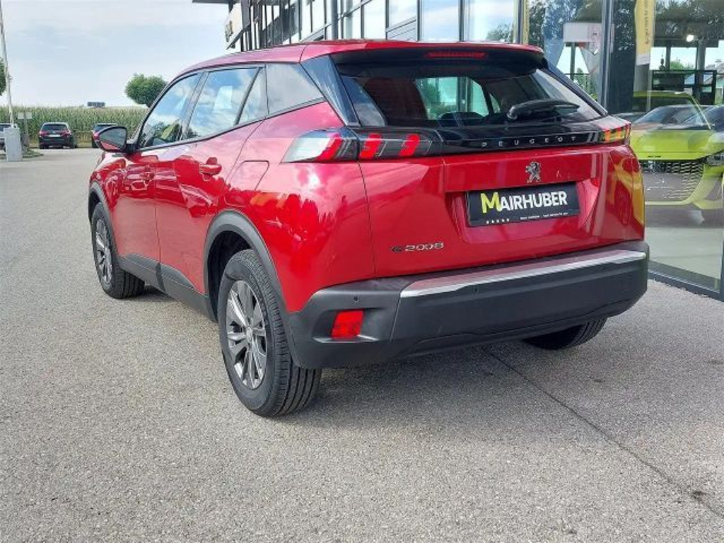 Peugeot e-2008