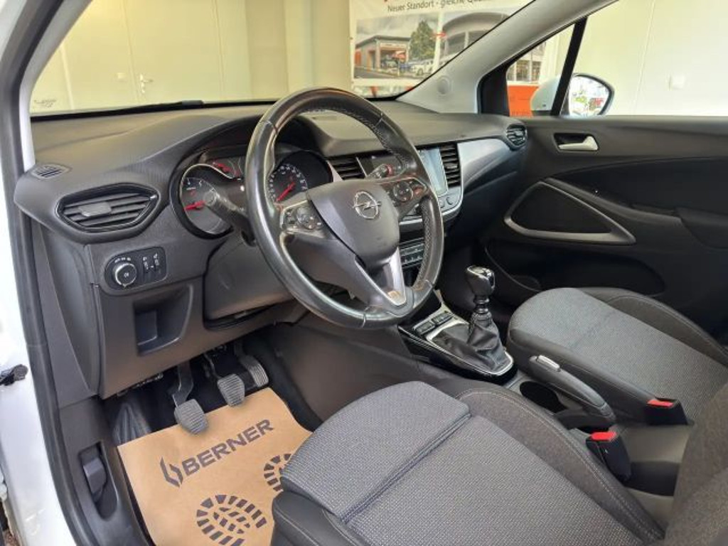 Opel Crossland X
