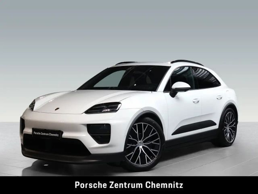 Porsche Macan 4