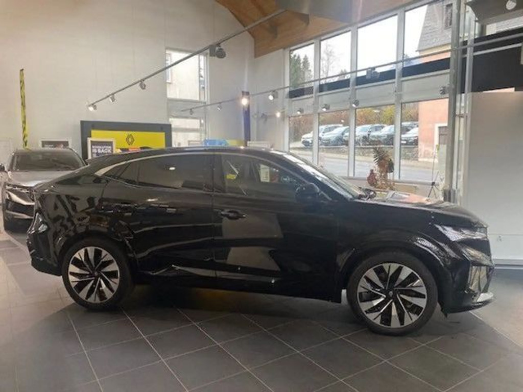 Renault Rafale