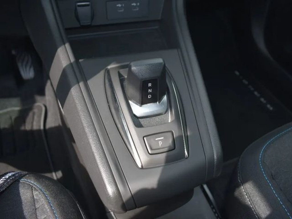 Mitsubishi Grandis
