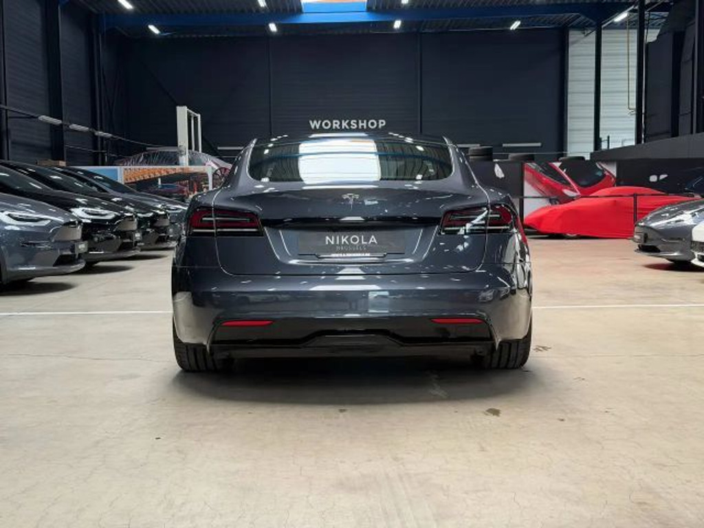 Tesla Model S