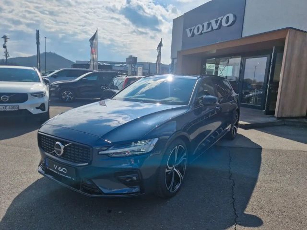 Volvo V60 Dark Ultra