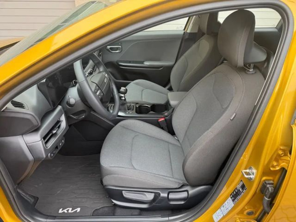 Kia K4