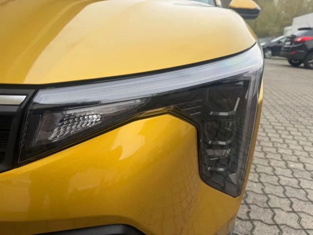 Kia K4