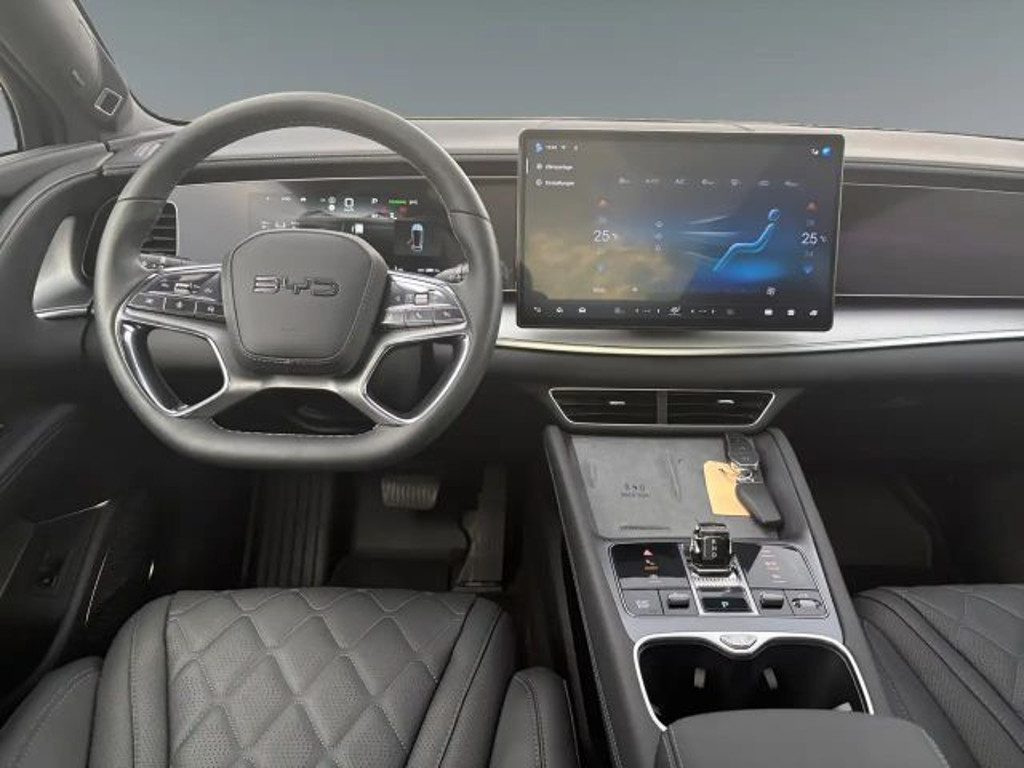 BYD Sealion 7
