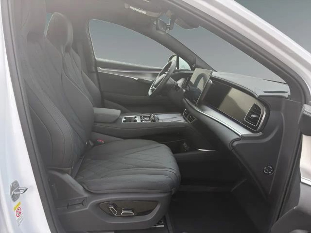 BYD Sealion 7