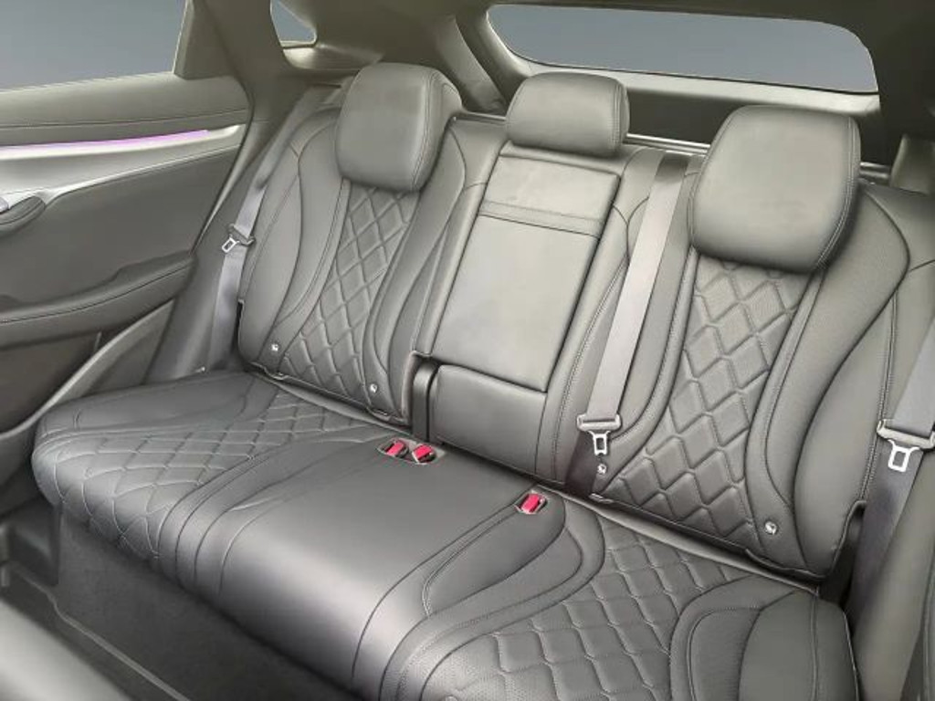 BYD Sealion 7