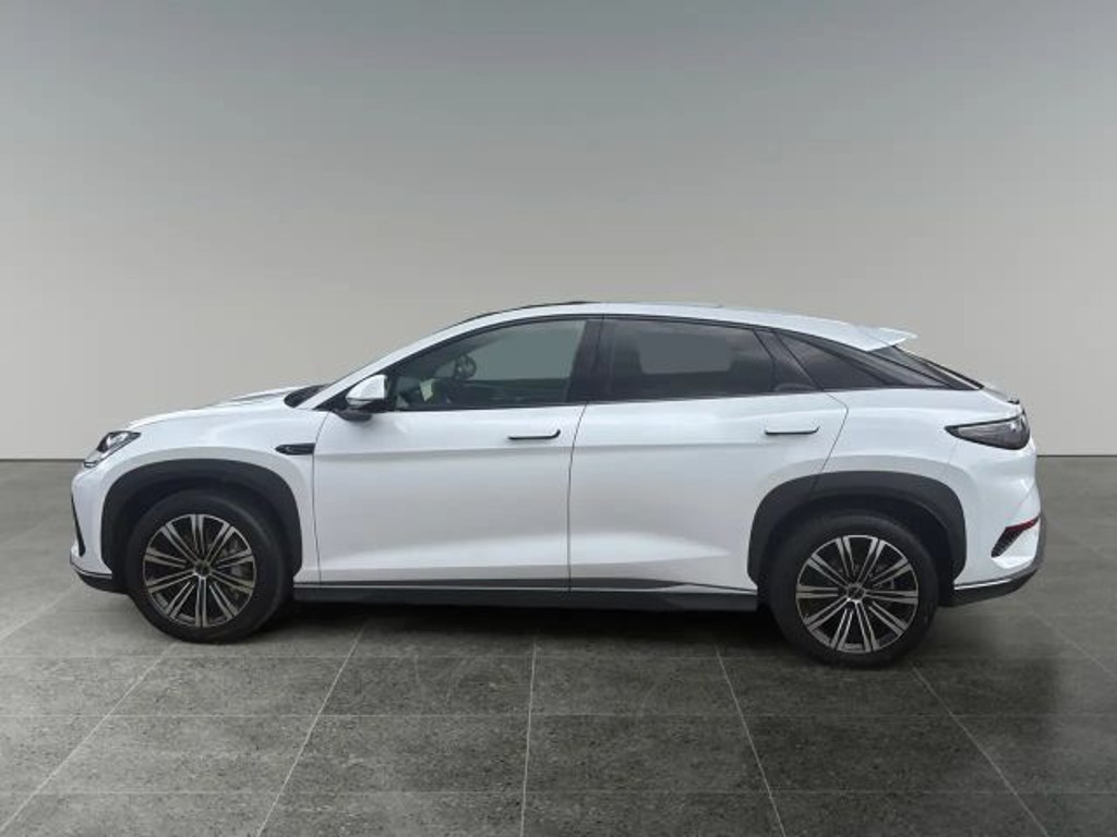 BYD Sealion 7