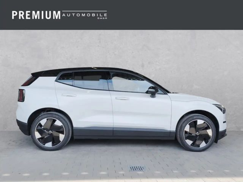Volvo EX30