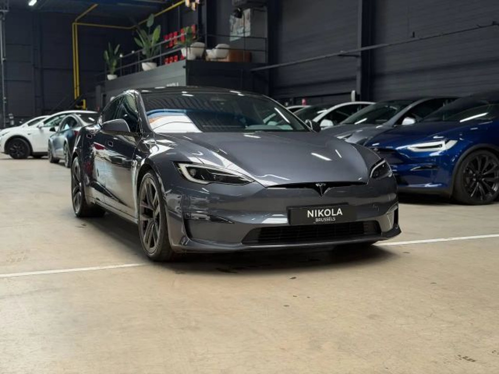 Tesla Model S Long Range