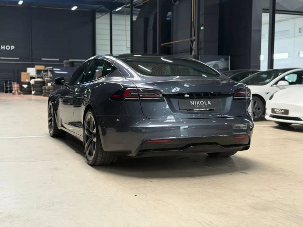 Tesla Model S