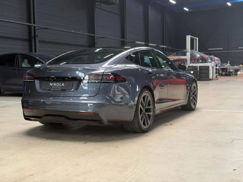 Tesla Model S