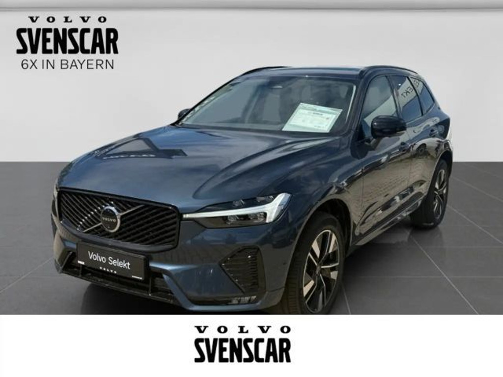 Volvo XC60 AWD Plus Dark