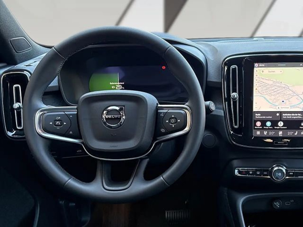 Volvo EX40