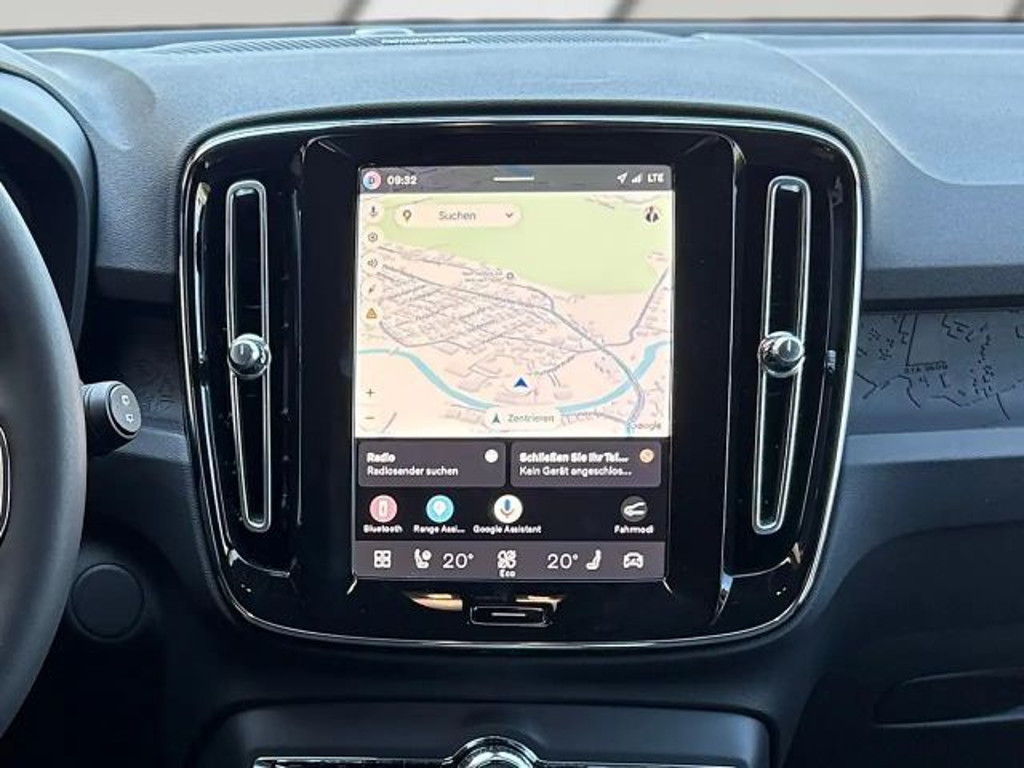 Volvo EX40