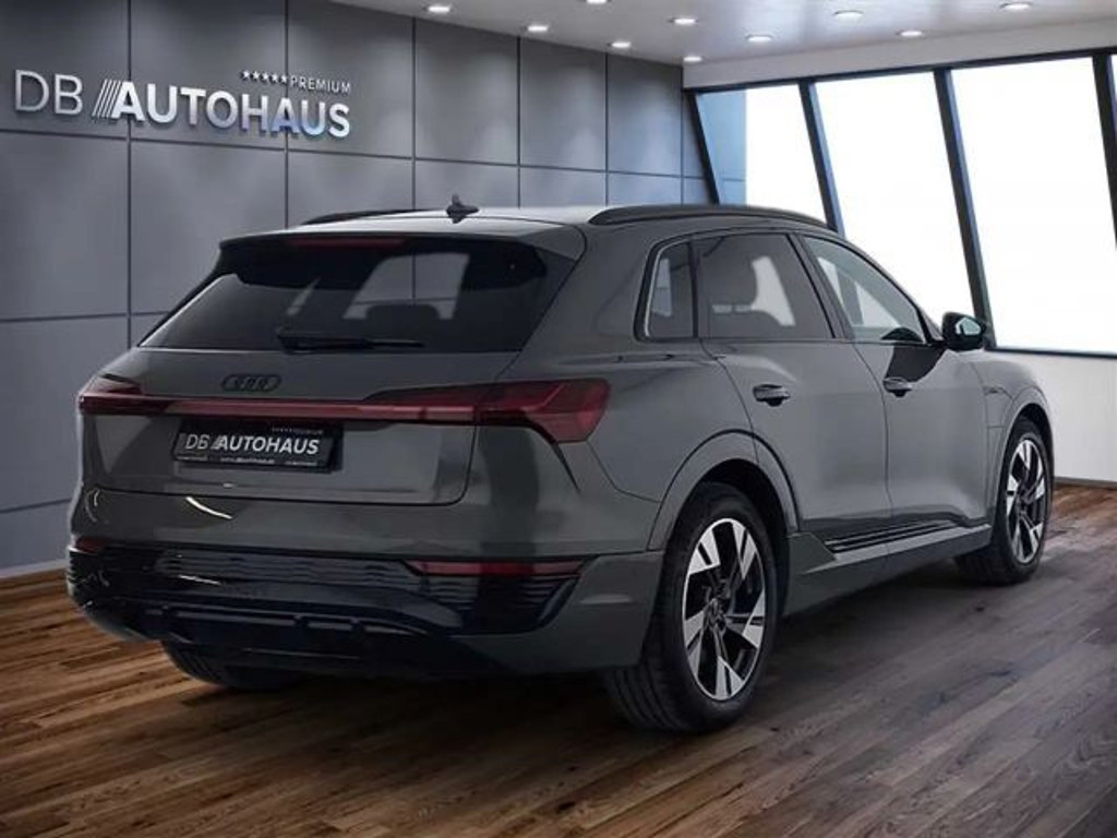 Audi Q8 e-tron