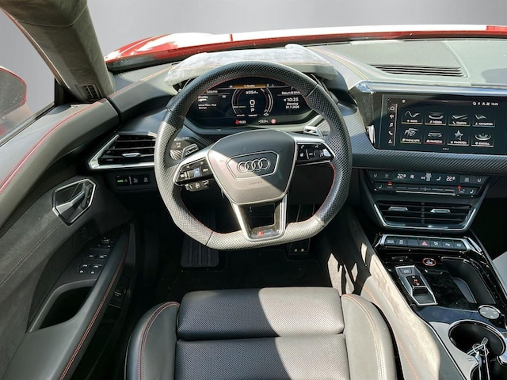 Audi RS e-tron GT