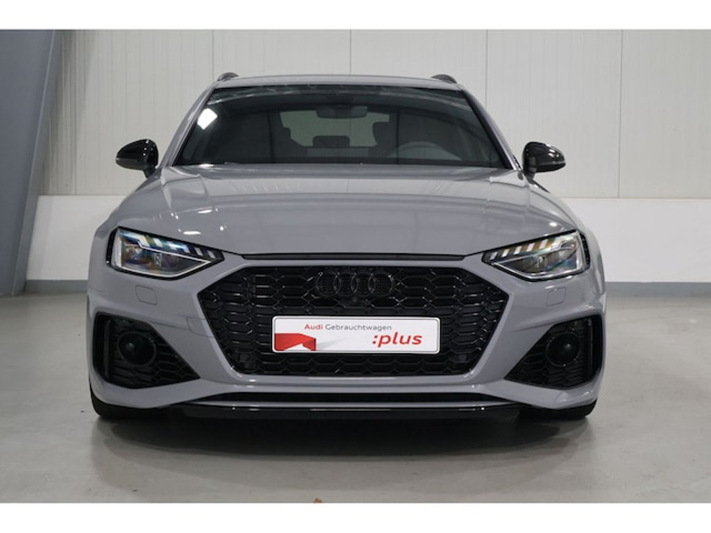 Audi RS4