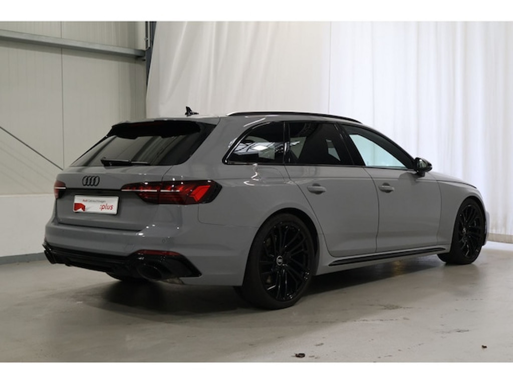 Audi RS4