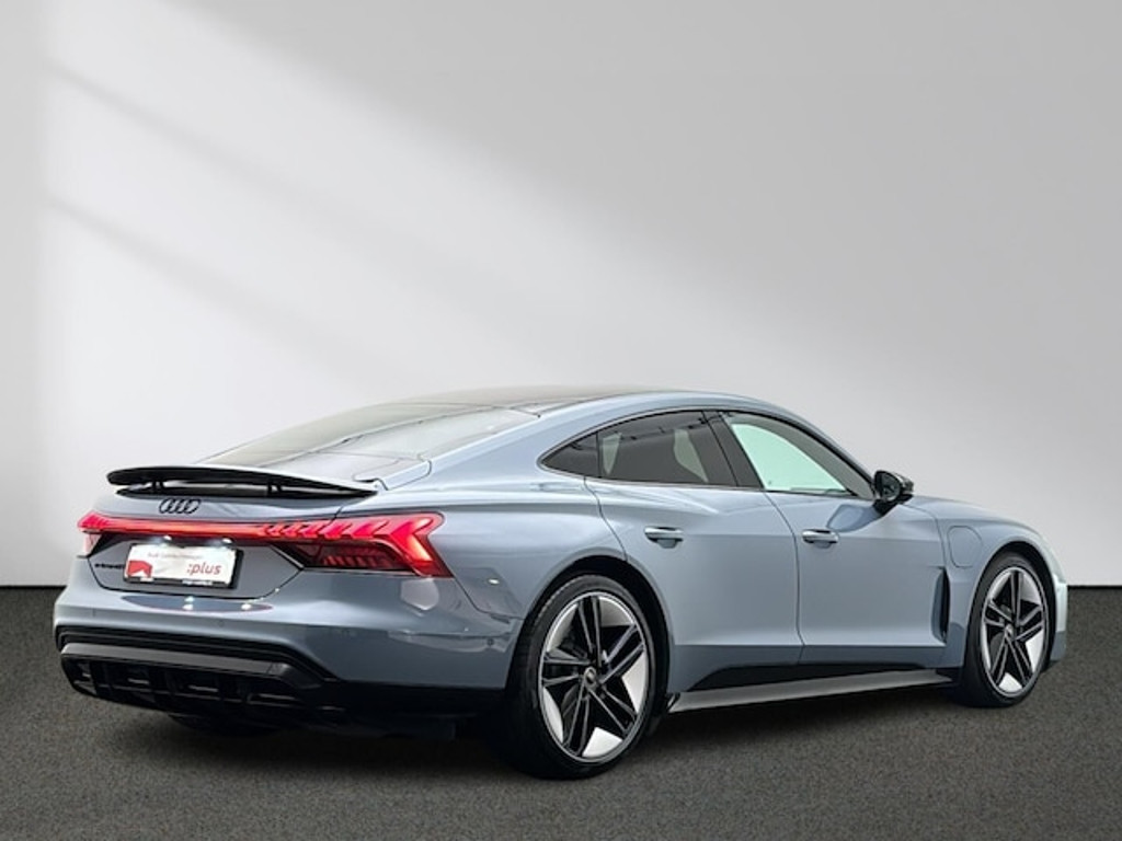 Audi e-tron GT