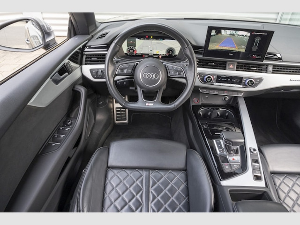Audi S5