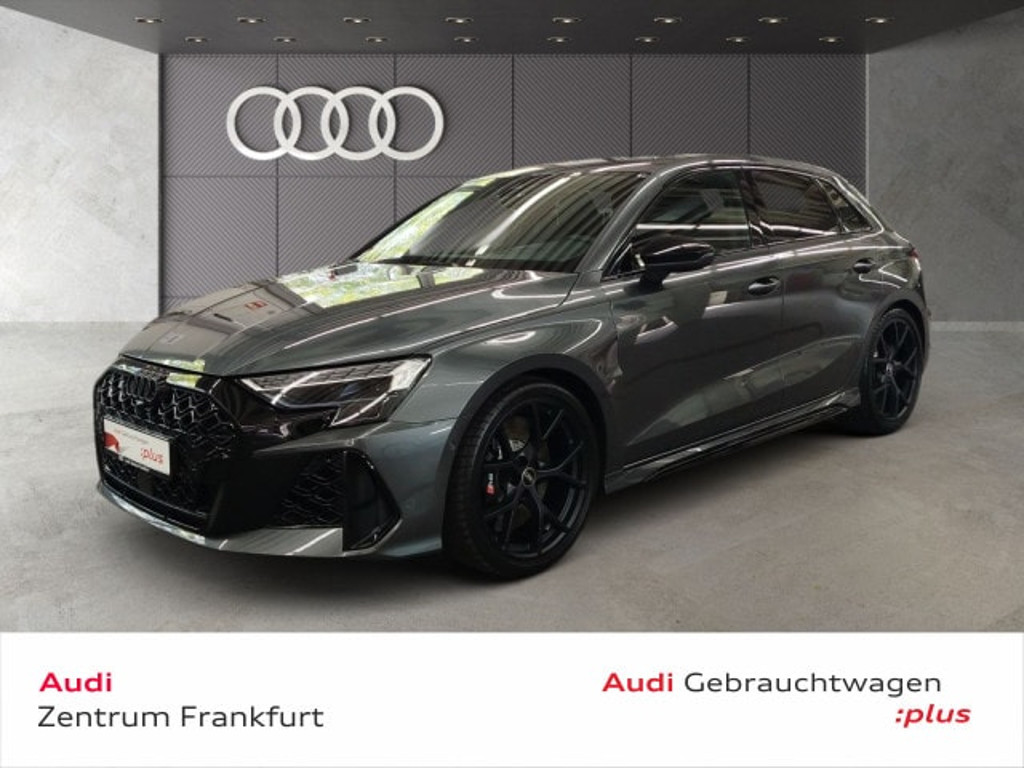 Audi RS3 Sportback Quattro S-Tronic