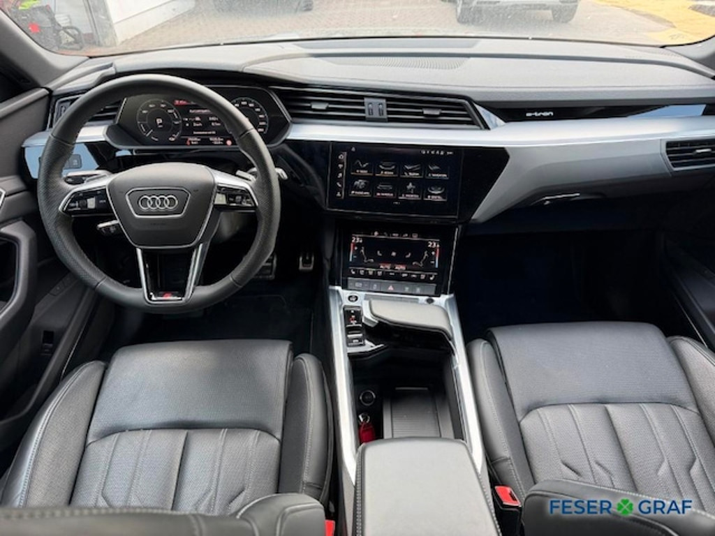Audi Q8 e-tron