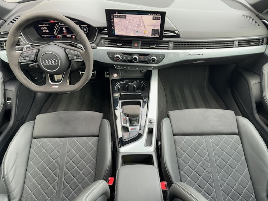 Audi RS4