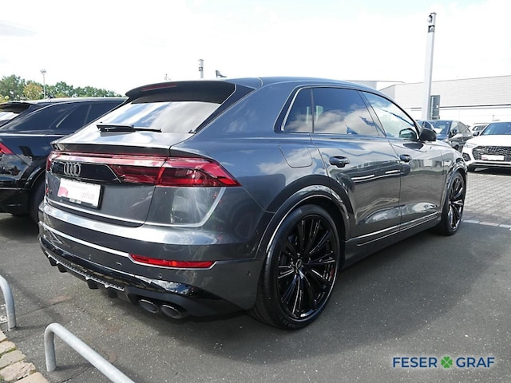 Audi SQ8