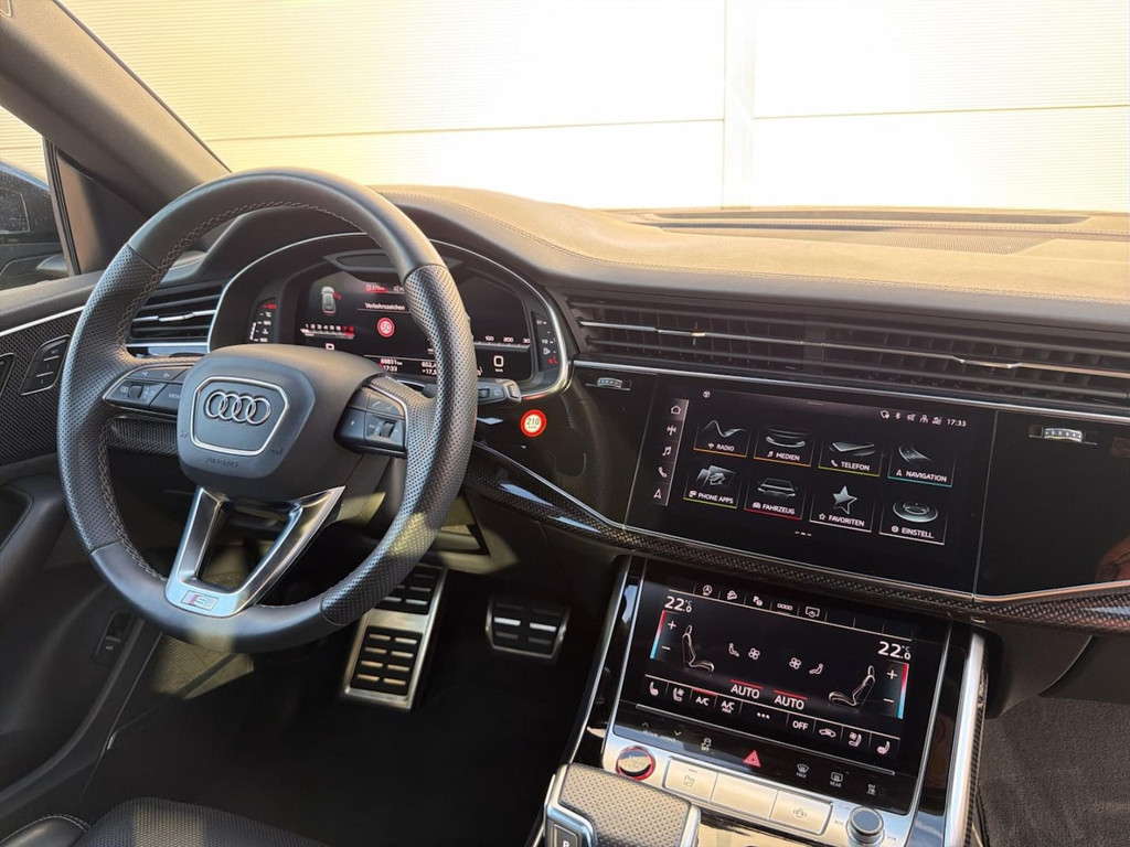 Audi SQ8