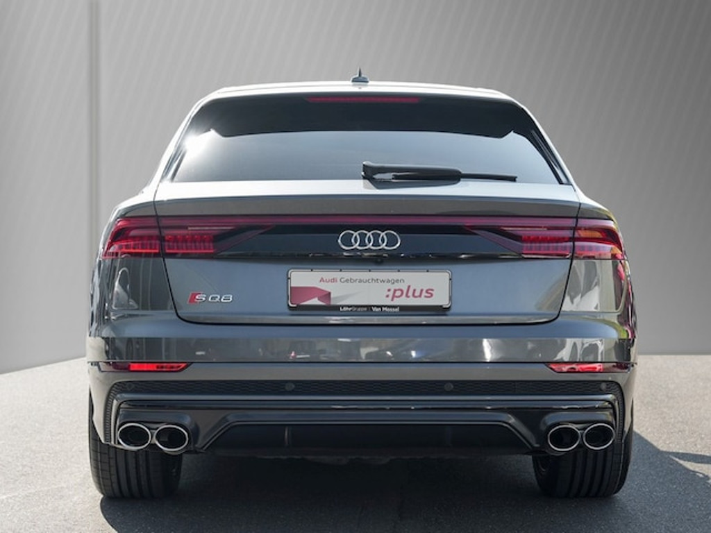 Audi SQ8