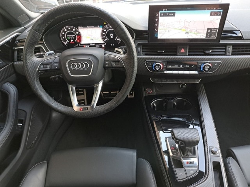 Audi RS4