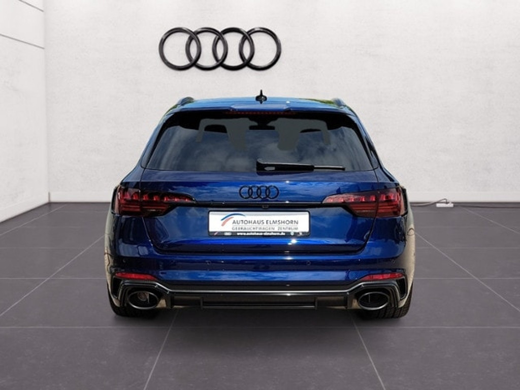 Audi RS4