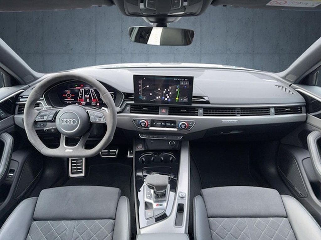Audi RS4