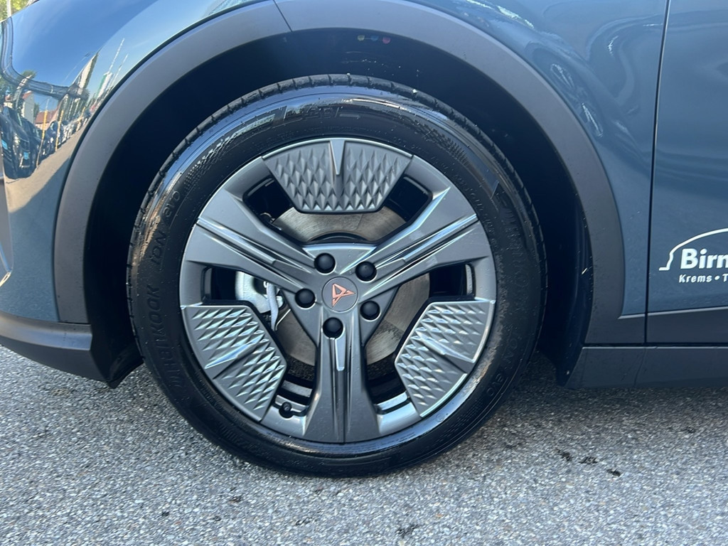 Cupra Raval
