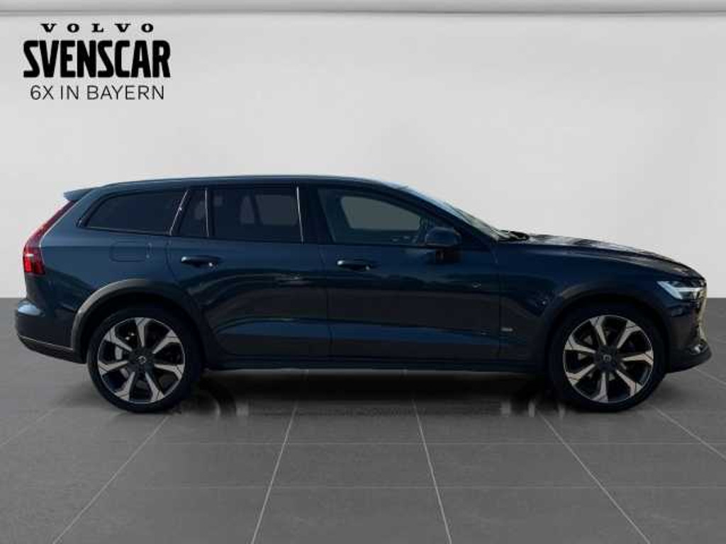 Volvo V60 Cross Country