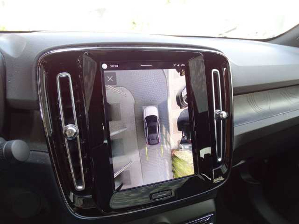 Volvo C40