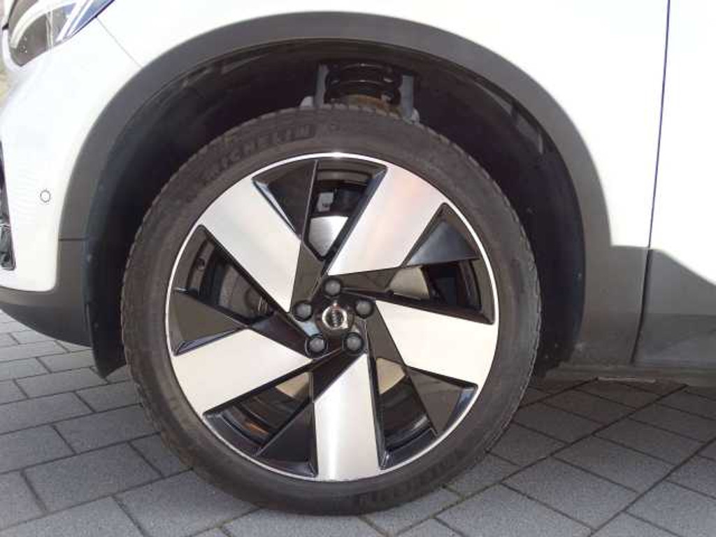 Volvo C40