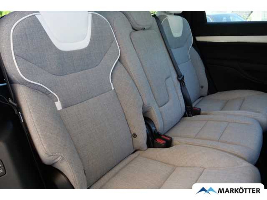 Volvo EX90