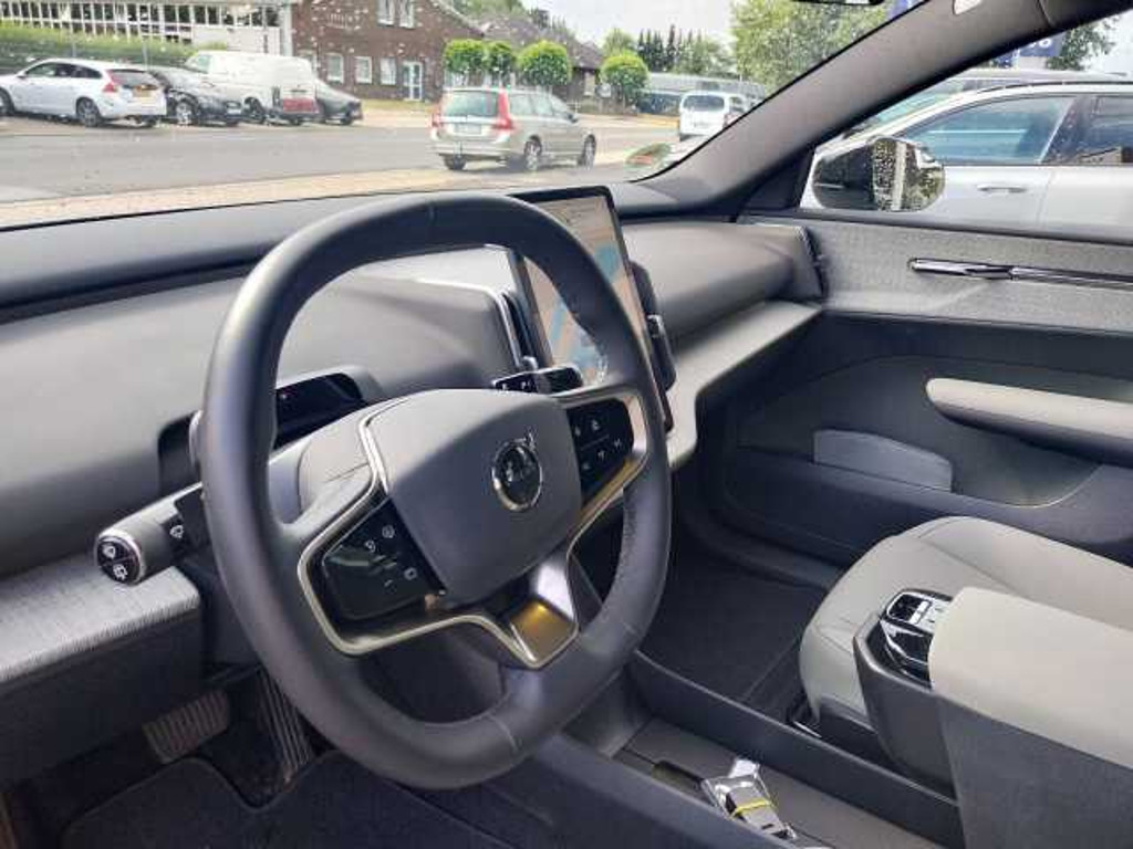 Volvo EX30