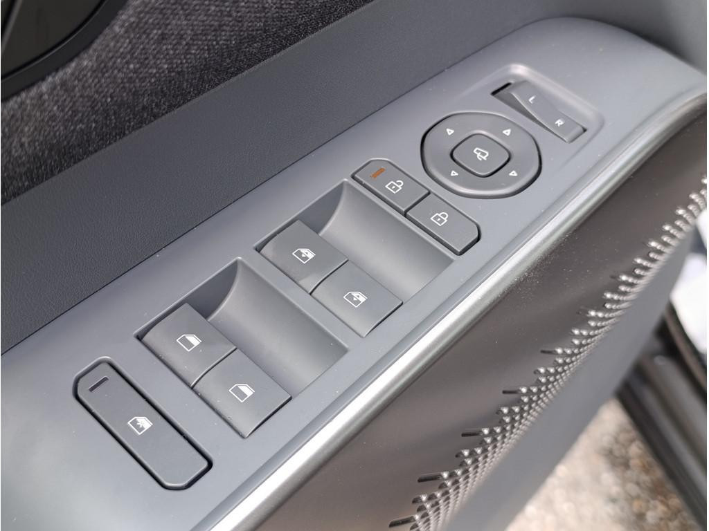 Kia EV2