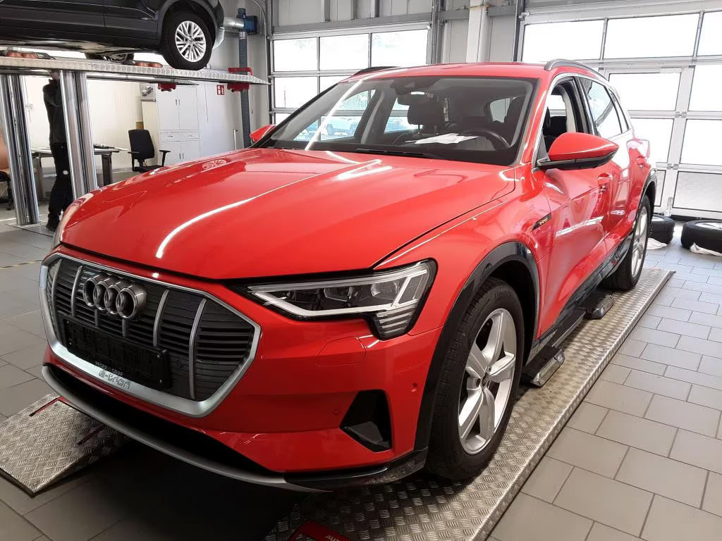 Audi e-tron Quattro 55