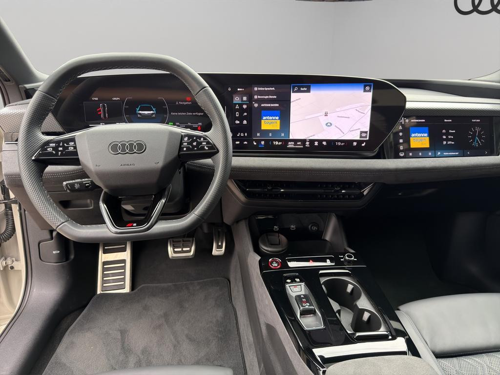 Audi S6 e-tron