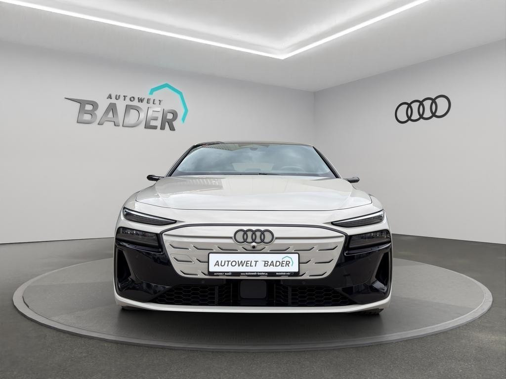 Audi S6 e-tron