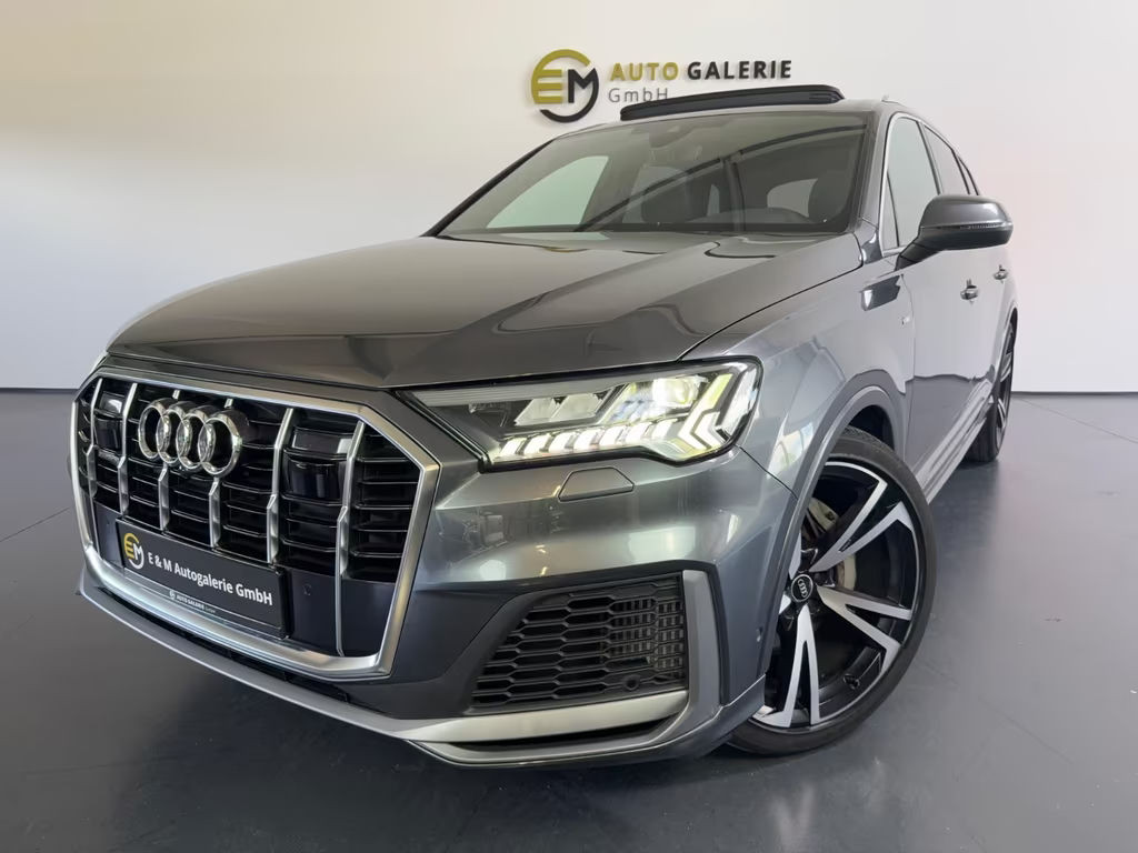 Audi Q7 Quattro S-Line 55 TFSI