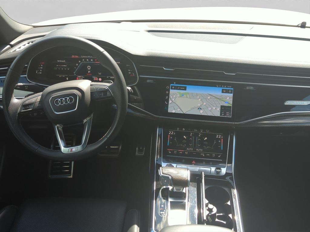 Audi SQ8