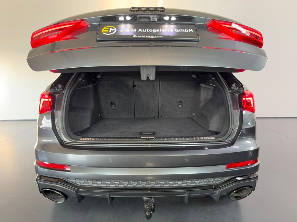 Audi RS Q3