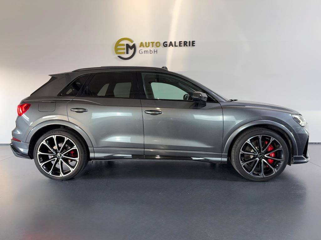 Audi RS Q3
